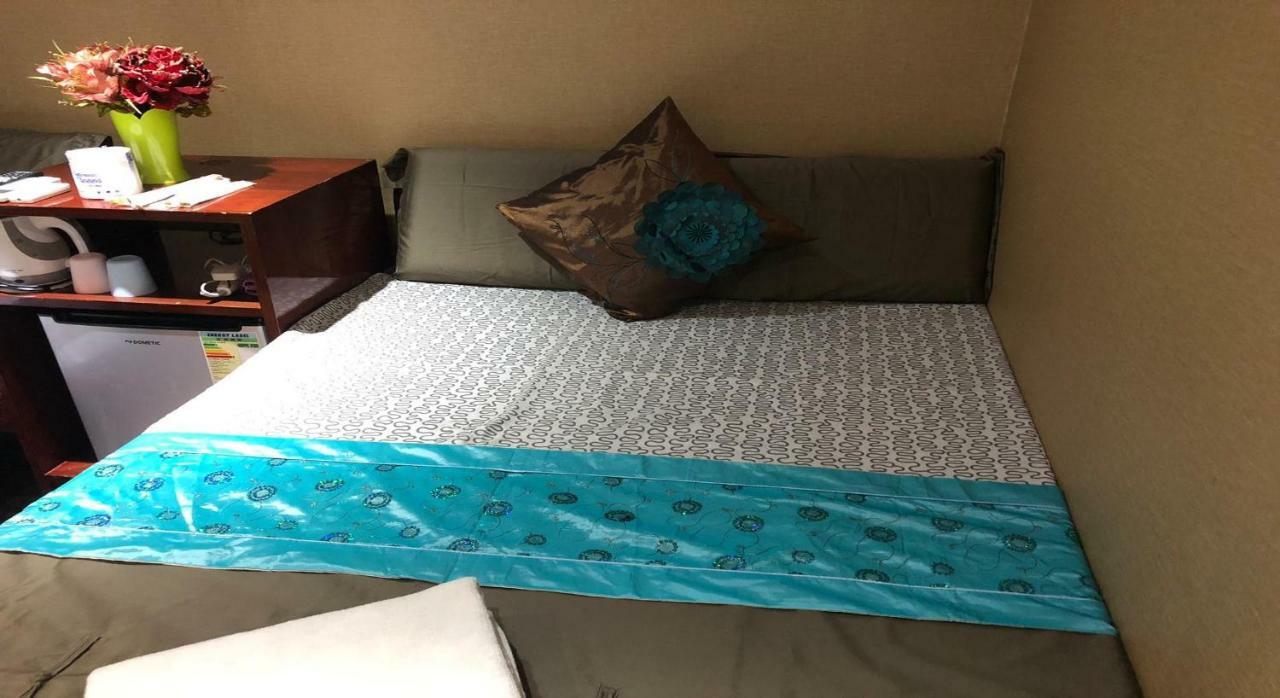 Rich Hostel Hong Kong Dış mekan fotoğraf